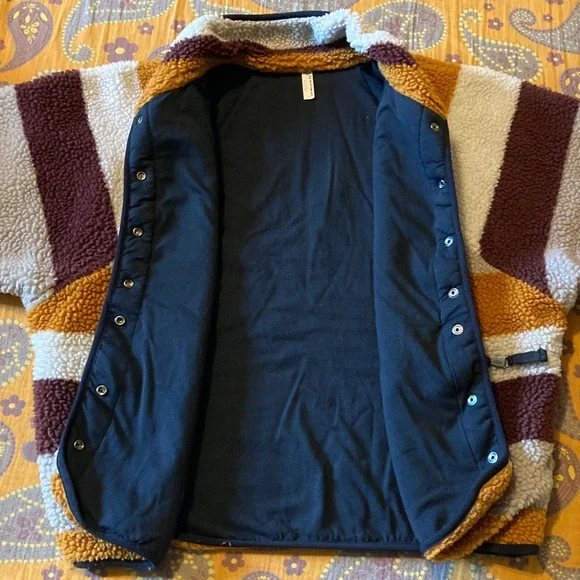 Hit the Slopes Fleece Jacket - Picture 6 of 6